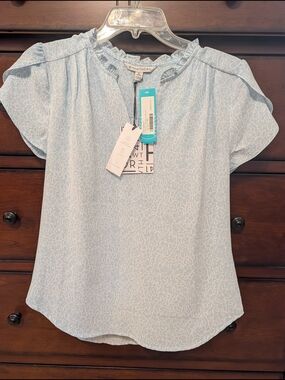 41 Hawthorn Light Blue/White Patterned Ruffle Neck Women's Top